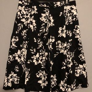 Black and white flowery skirt